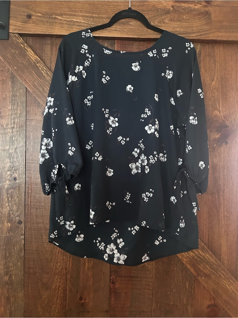 Papermoon Green Floral Tie-Sleeve Blouse